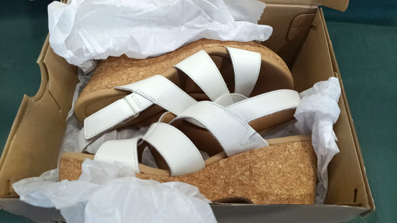 Clarks Giselle Playa Sandales en cuir blanc avec talon en liège Taille 39.5 – photo 14
